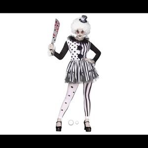 Adult Killer clown costume.